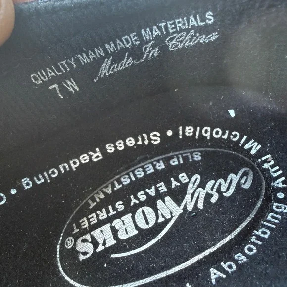 Easy Works Black Patent Mary Jane Shoes Womens 7W Slip Resistant Work Comfort - Picture 4 of 10